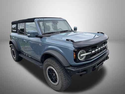 Area 51 2022 Ford Bronco Outer Banks
