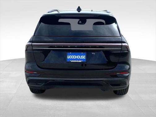 2025 Lincoln Nautilus Black Label