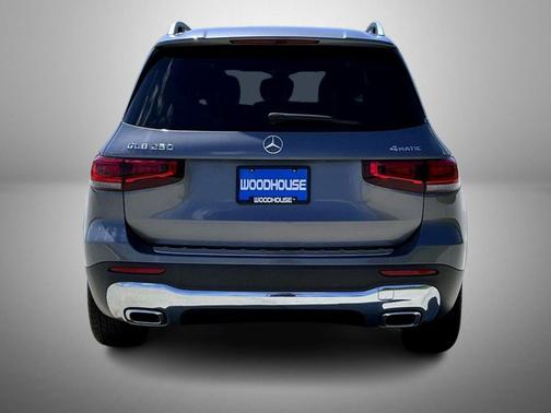 Mountain Grey Metallic 2021 Mercedes-Benz GLB 250 4MATIC