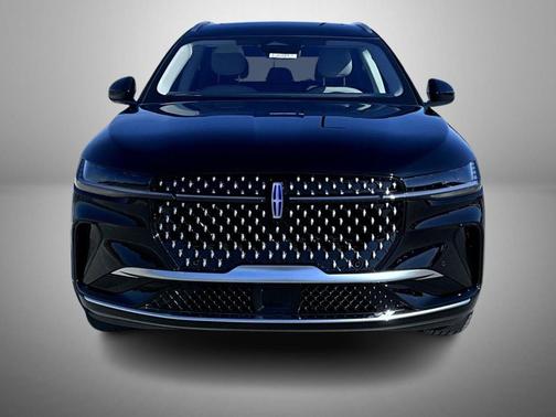 Infinite Black Metallic Clearcoat 2026 Lincoln Nautilus Reserve