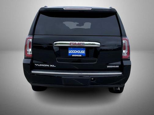 Onyx Black 2018 GMC Yukon XL Denali