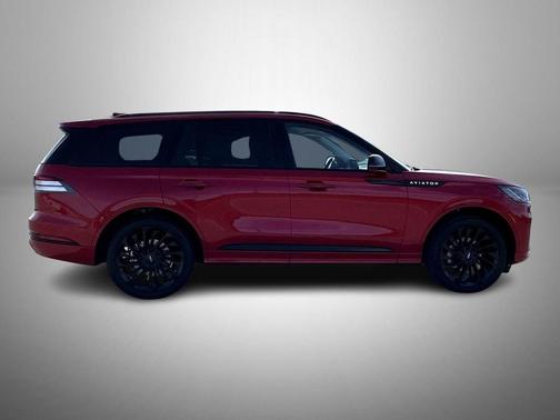 Red Carpet Metallic Tinted Clearcoat 2026 Lincoln Aviator Reserve AWD