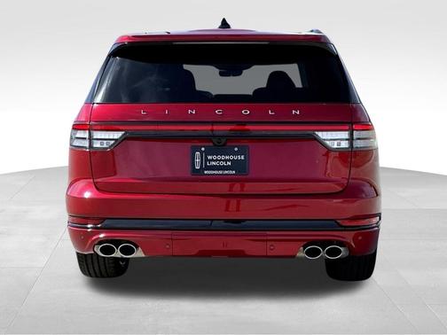 Red Carpet Metallic Tinted Clearcoat 2026 Lincoln Aviator Reserve AWD