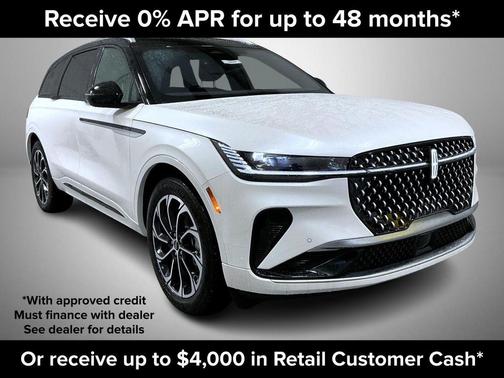 White Platinum Metallic Tri-Coat 2026 Lincoln Nautilus Reserve