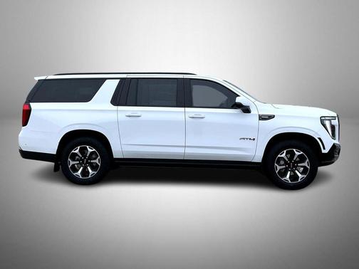 Summit White 2025 GMC Yukon XL 4WD AT4
