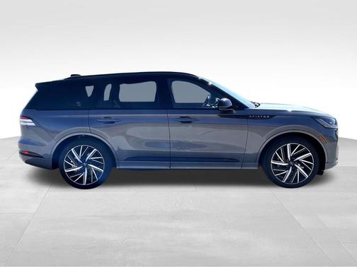 2025 Lincoln Aviator Black Label AWD