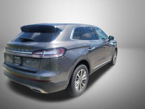 Asher Gray Metallic Clearcoat 2023 Lincoln Nautilus Reserve