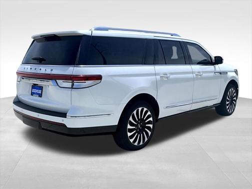 2023 Lincoln Navigator Black Label