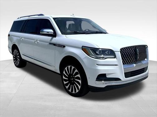 2023 Lincoln Navigator Black Label