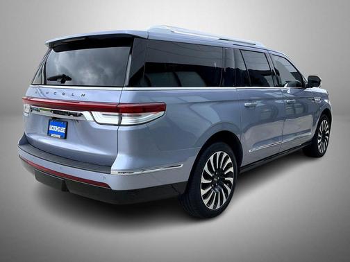 Chroma Crystal Blue Metallic Premium Colorant 2024 Lincoln Navigator Black Label