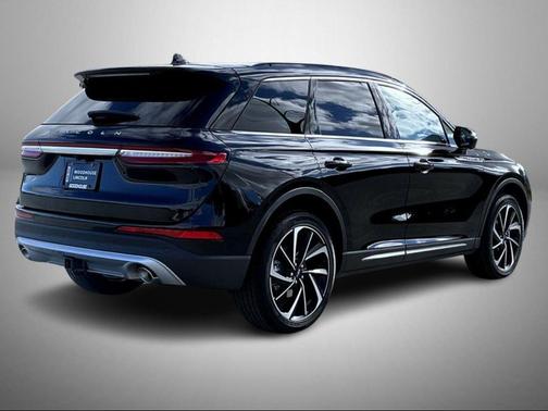 2026 Lincoln Corsair Reserve