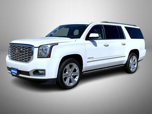 White Frost Tricoat 2019 GMC Yukon XL Denali