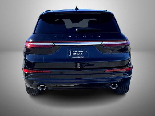 infinite black metallic clearcoat 2026 Lincoln Corsair Reserve