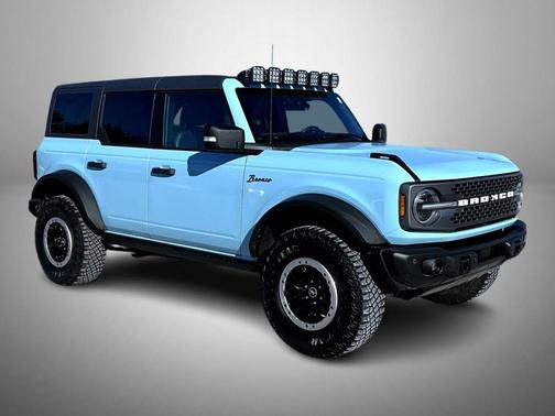 2022 Ford Bronco Badlands