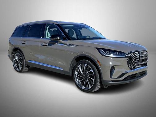 Harbor Gray Clearcoat 2026 Lincoln Aviator Reserve AWD