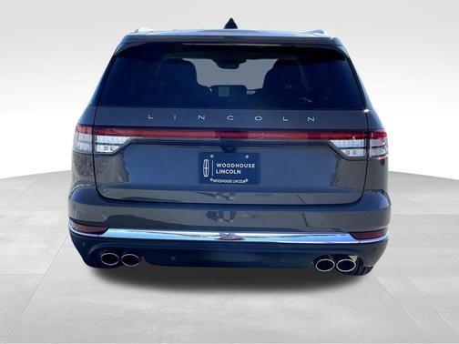 Harbor Gray Clearcoat 2026 Lincoln Aviator Reserve AWD