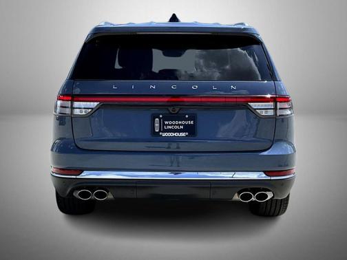 Whisper Blue Metallic Clearcoat 2026 Lincoln Aviator Reserve AWD