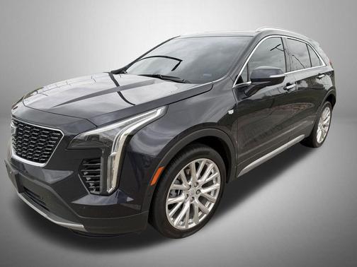 2022 Cadillac XT4 Premium Luxury