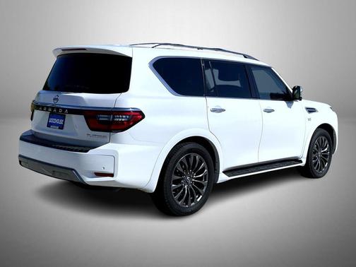 Aspen White TriCoat Pearl 2022 Nissan Armada Platinum 4WD