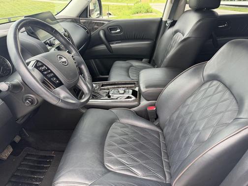 Aspen White TriCoat Pearl 2022 Nissan Armada Platinum 4WD