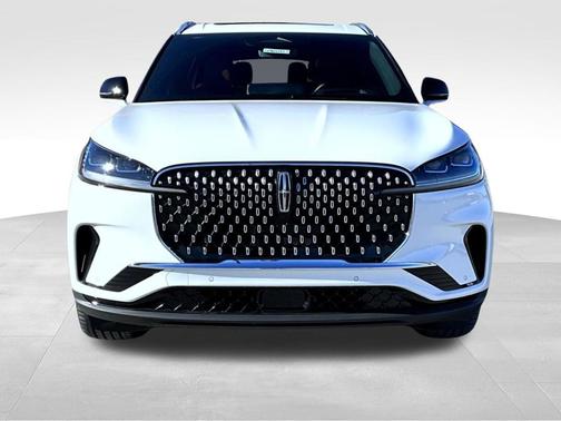 Pristine White Metallic Tri-Coat 2026 Lincoln Aviator Reserve AWD