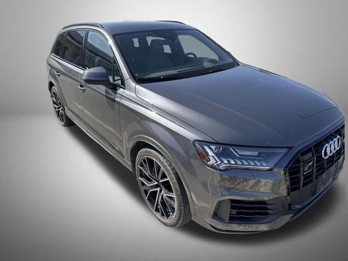 Samurai Gray Metallic 2021 Audi Q7 55 Prestige