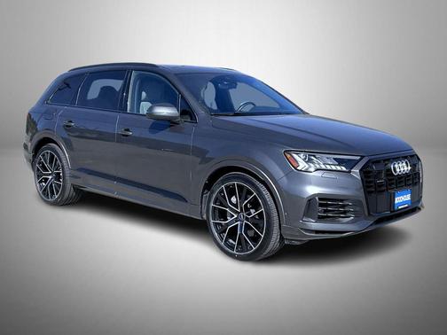 Samurai Gray Metallic 2021 Audi Q7 55 Prestige
