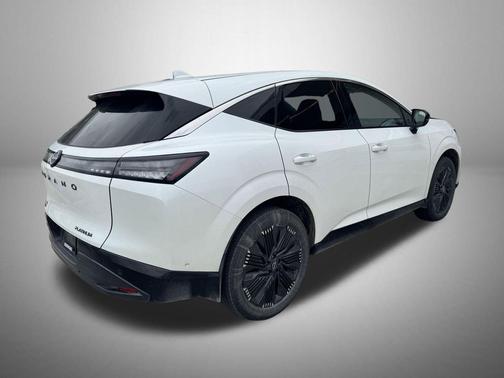Everest White Pearl Tricoat 2025 Nissan Murano Platinum