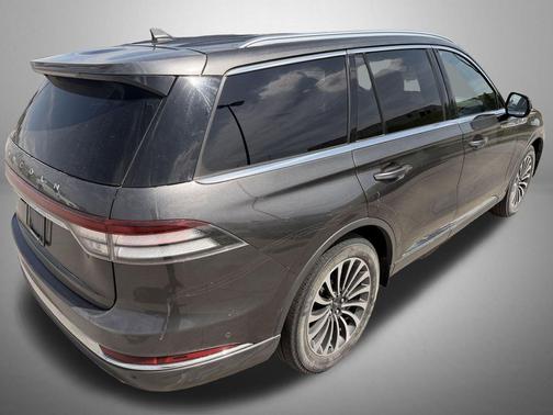 Magnetic Gray Metallic 2020 Lincoln Aviator Reserve AWD
