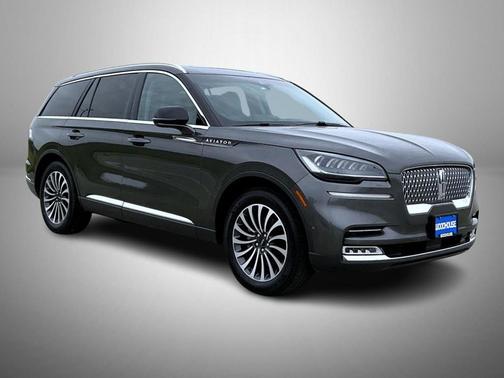 Magnetic Gray Metallic 2020 Lincoln Aviator Reserve AWD