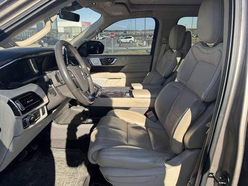 2019 Lincoln Navigator L Reserve
