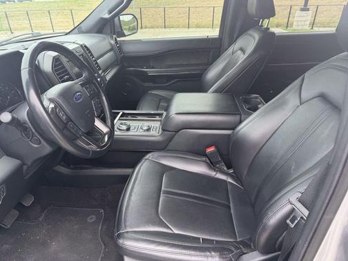 Iconic Silver Metallic 2021 Ford Expedition Max Limited