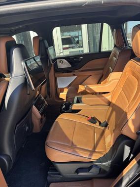 2023 Lincoln Aviator Black Label AWD
