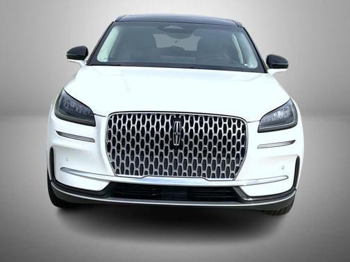 Pristine White Metallic Tri-Coat 2023 Lincoln Corsair Standard