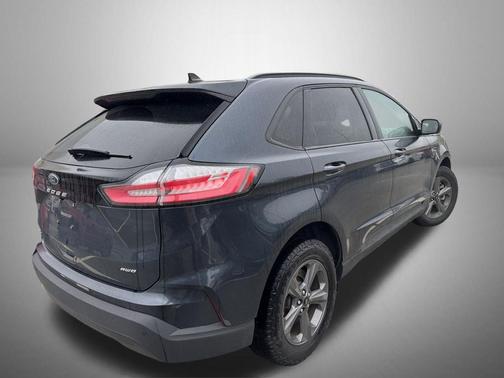 Stone Blue Metallic 2024 Ford Edge SEL