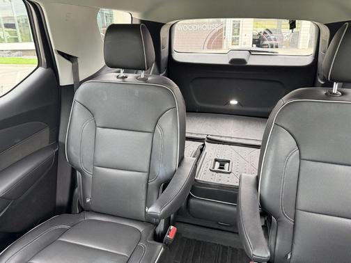 Mosaic Black Metallic 2020 Chevrolet Traverse High Country