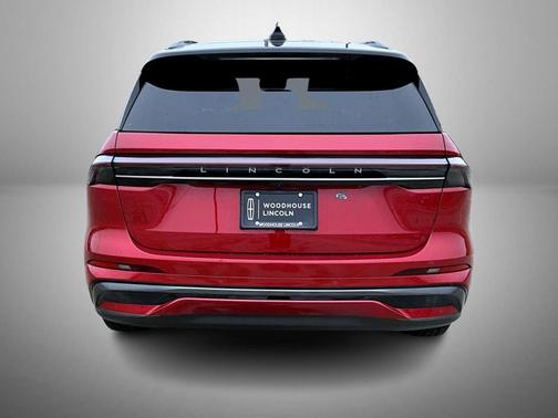 Red Carpet Metallic Tinted Clearcoat 2026 Lincoln Nautilus Reserve