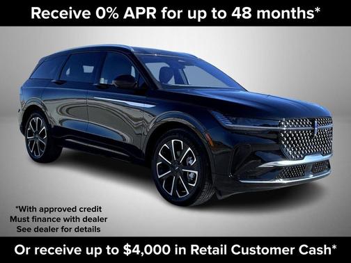 Infinite Black Metallic Clearcoat 2026 Lincoln Nautilus Reserve