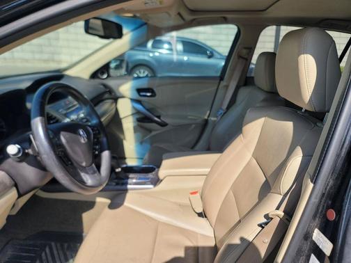 Crystal Black Pearl 2015 Acura RDX Technology Package