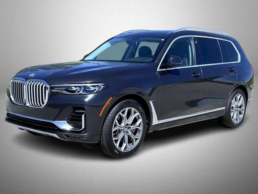 Dark Graphite Metallic 2021 BMW X7 xDrive40i