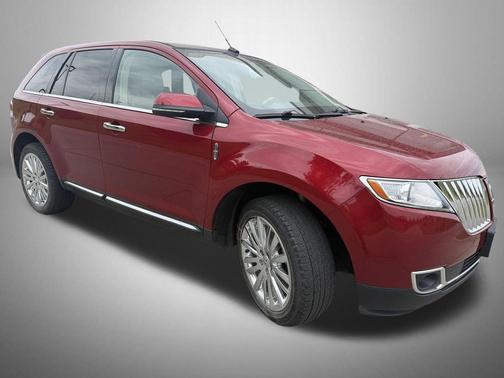 Ruby Red Metallic Tinted Clearcoat 2013 Lincoln MKX Base