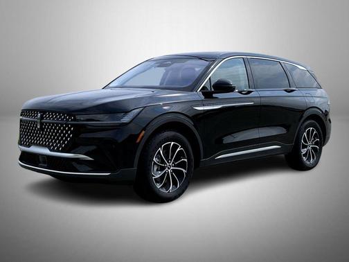 Infinite Black Metallic Clearcoat 2026 Lincoln Nautilus Premiere