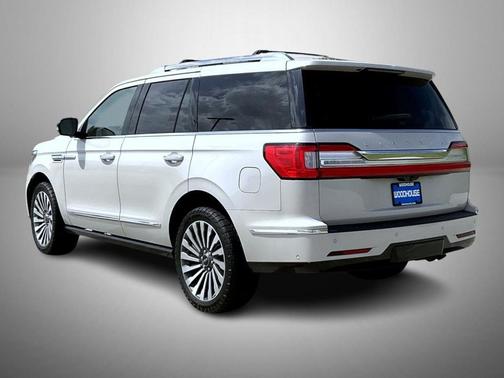 Ceramic Pearl 2021 Lincoln Navigator Reserve