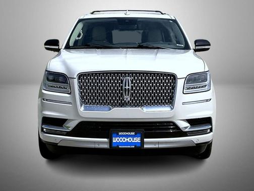 Ceramic Pearl 2021 Lincoln Navigator Reserve