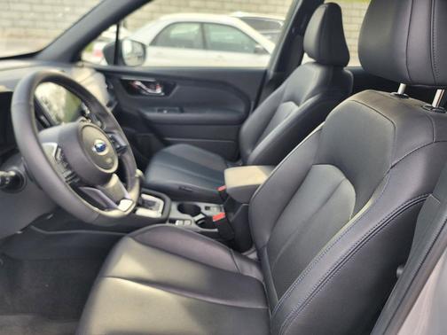 River Rock Pearl 2025 Subaru Forester Limited