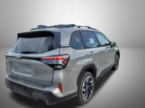 River Rock Pearl 2025 Subaru Forester Limited