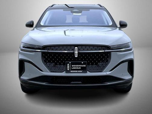 Gray Matter Metallic Clearcoat 2026 Lincoln Nautilus Reserve