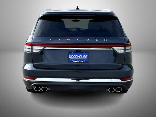 Flight Blue Metallic Clearcoat 2022 Lincoln Aviator Reserve AWD