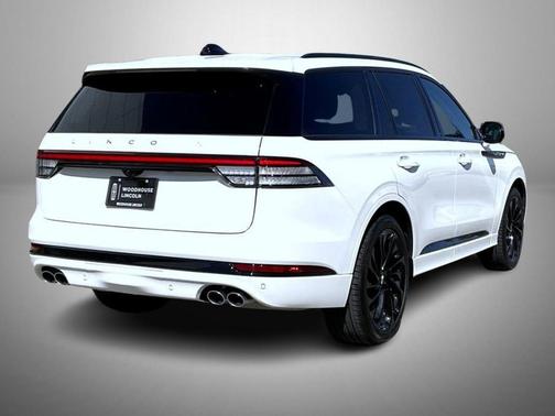 White Metallic 2026 Lincoln Aviator Reserve AWD