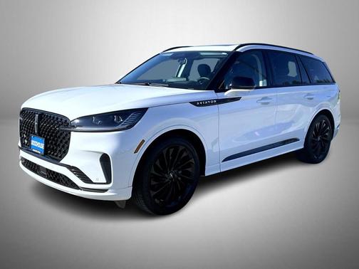 White Metallic 2026 Lincoln Aviator Reserve AWD
